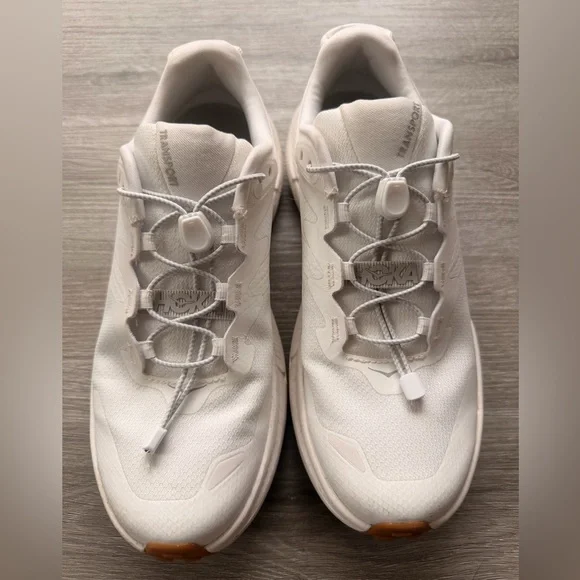 Hoka Transport Women’s — Size 7 - Picture 2 of 9